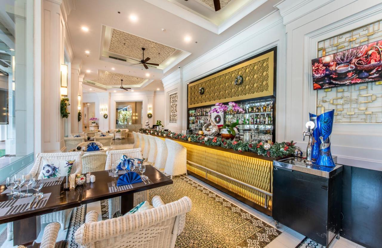 Vinpearl Resort & Spa Phu Quoc Exteriér fotografie The interior of the restaurant