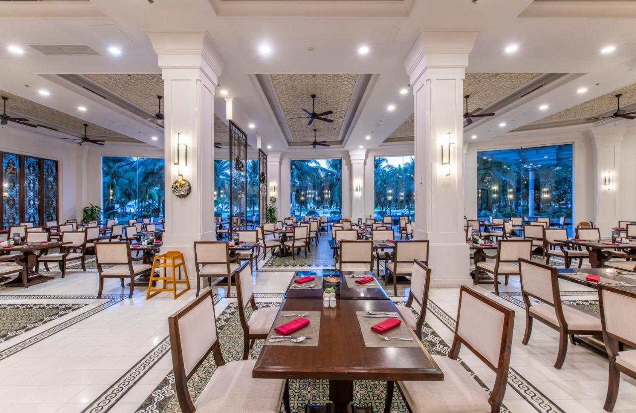 Vinpearl Resort & Spa Phu Quoc Exteriér fotografie The restaurant at the hotel