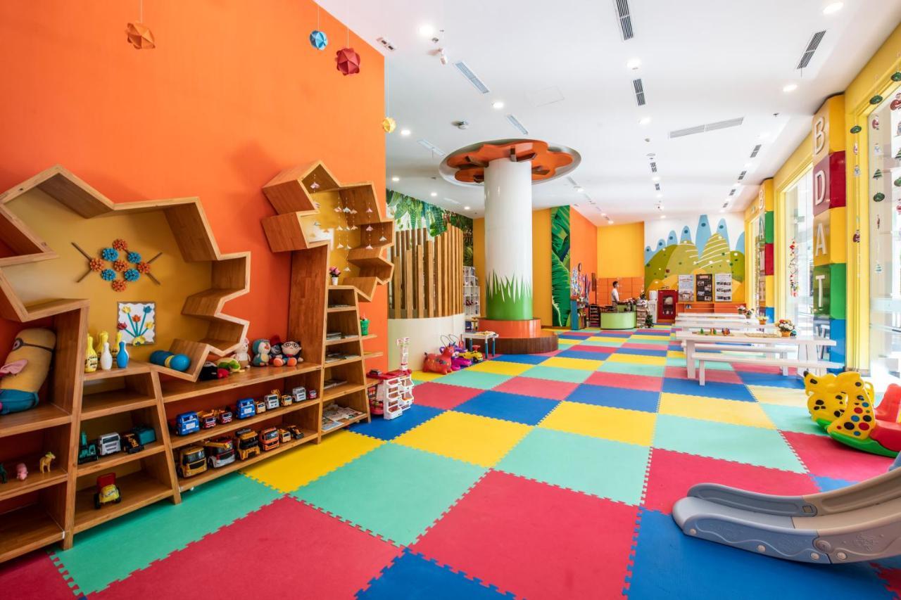 Vinpearl Resort & Spa Phu Quoc Exteriér fotografie The Children's Club at the Renaissance Hotel, Phnom Penh, Cambodia